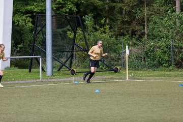 Bild 25 - B-Juniorinnen Pokalfinale SV Henstedt Ulzburg - SG Holstein Sued : 2:0